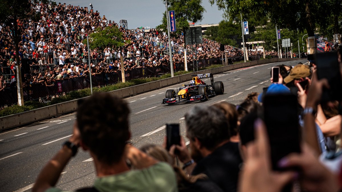 Red Bull Showrun v Praze 