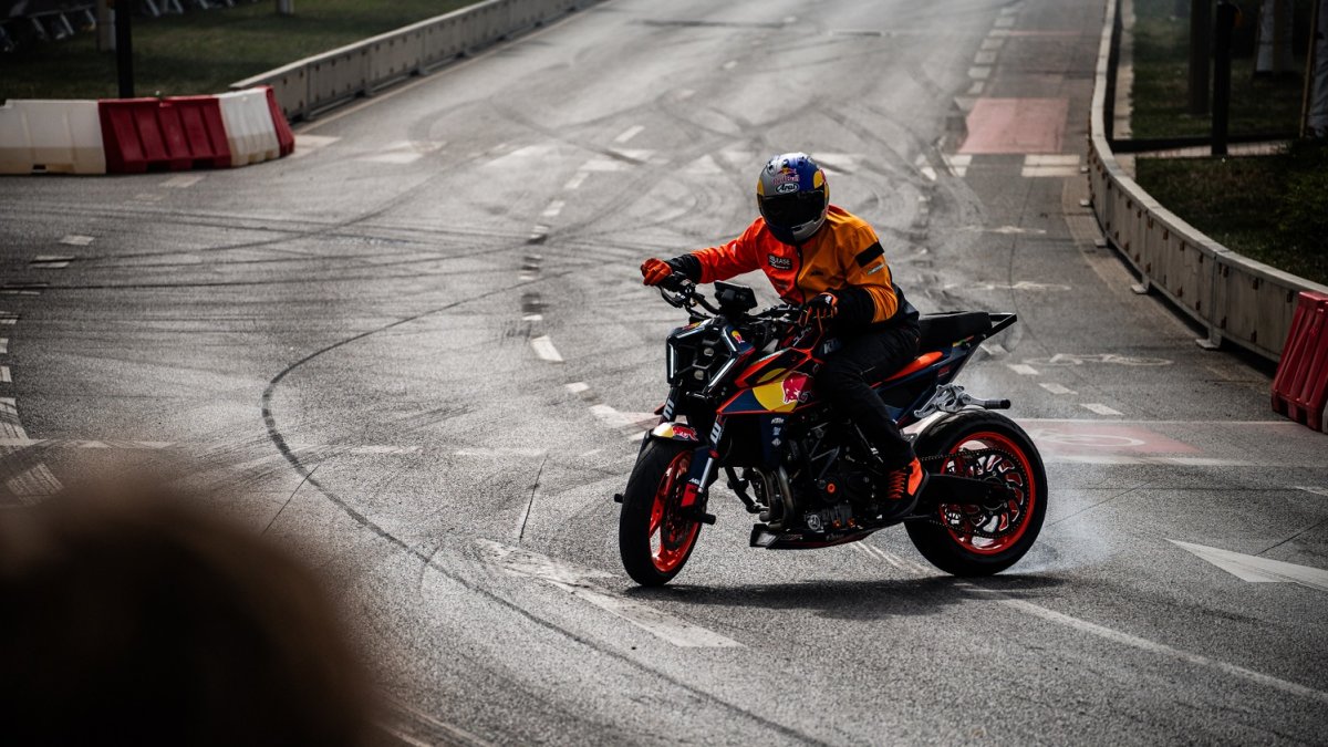 Red Bull Showrun v Praze 