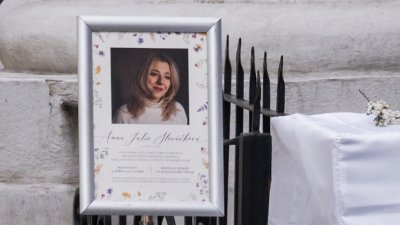 V Praze se koná poslední rozloučení s Annou Slováčkovou. (15.4.2025)