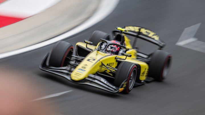 Roman Staněk ve F2 na okruhu Hungaroring (3. srpna 2025).