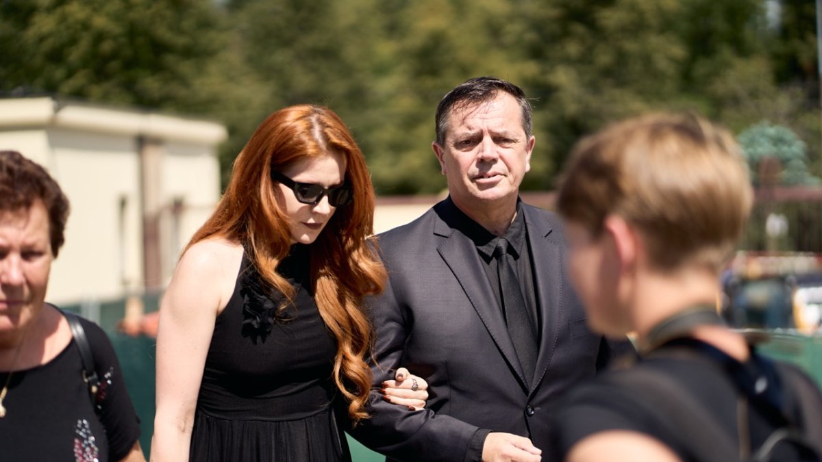 Lidé se ve Strašnicích rozloučili s Jiřím Krampolem. (8.8.2025)