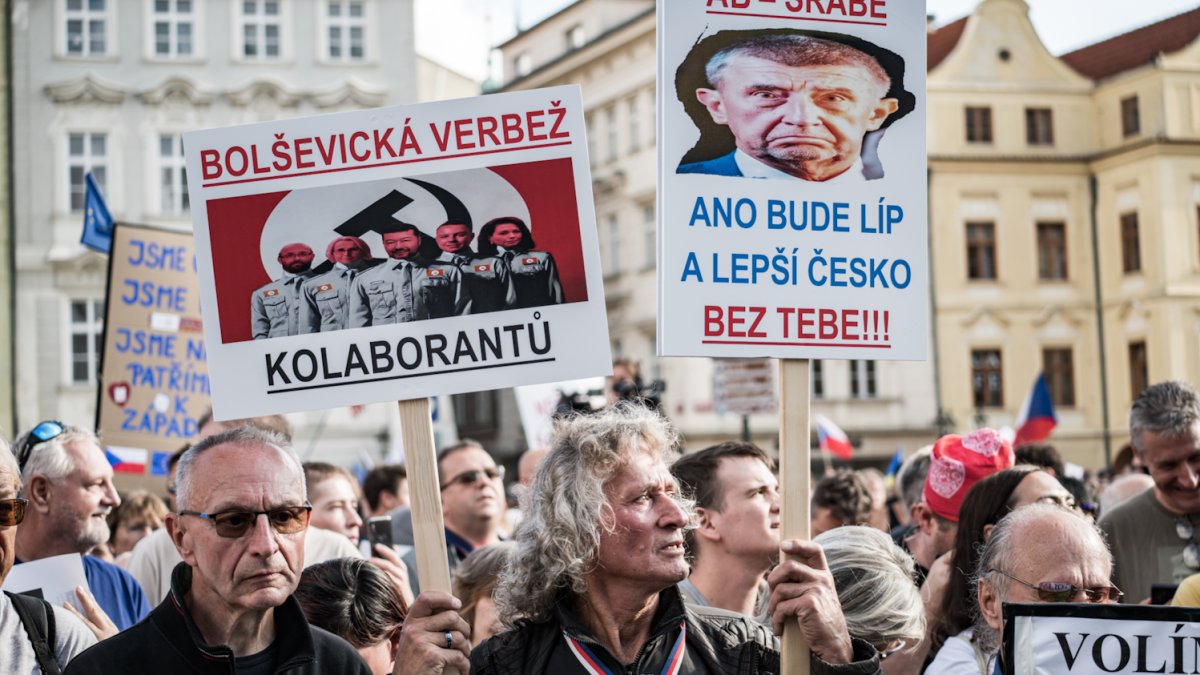 V Praze proběhla demonstrace Zabraňme vládě extremistů. (28.9.2025)