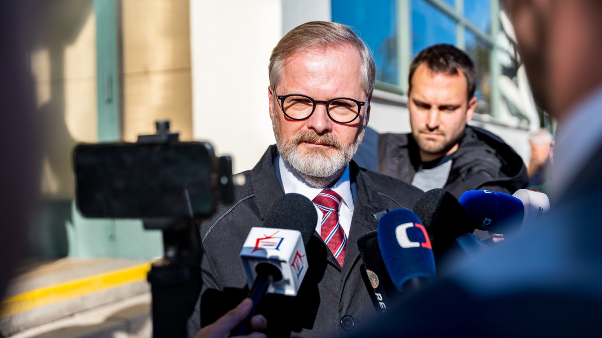 Petr Fiala v Brně odvolil ve sněmovních volbách. (3.10.2025)