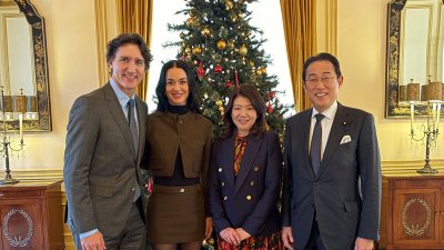 Katy Perry a Justin Trudeau v Japonsku