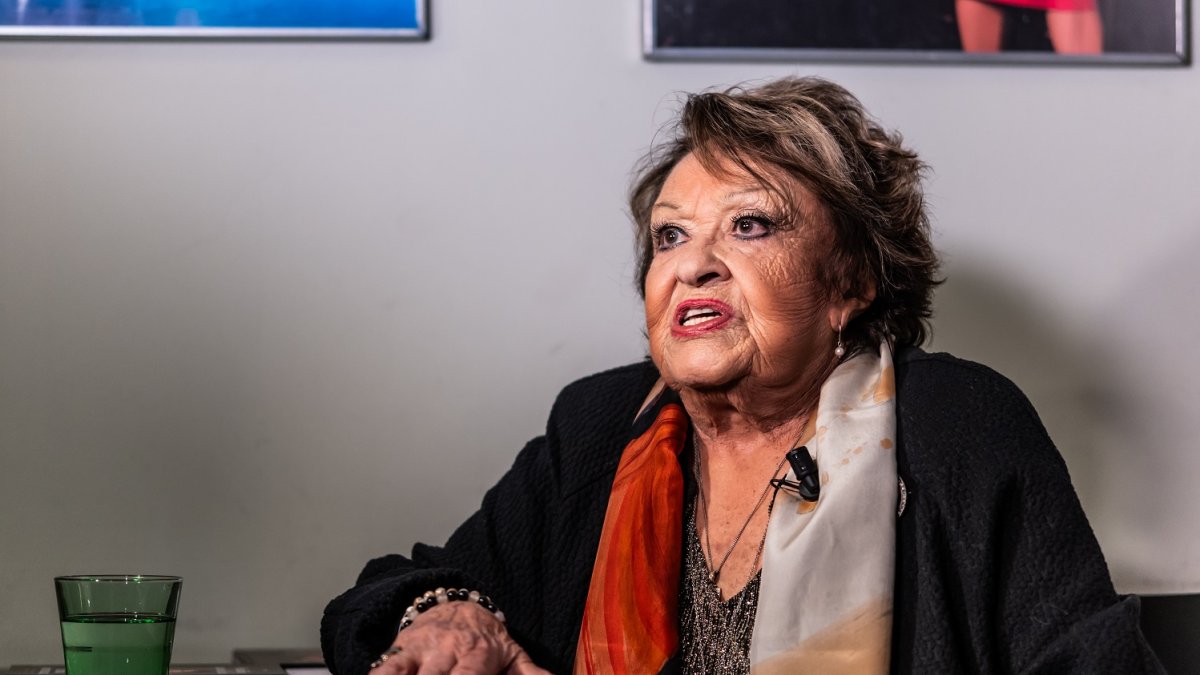 Křest nové kuchařky Jiřiny Bohdalové