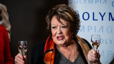 Křest nové kuchařky Jiřiny Bohdalové