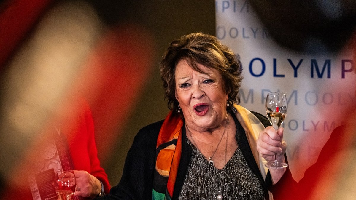 Křest nové kuchařky Jiřiny Bohdalové