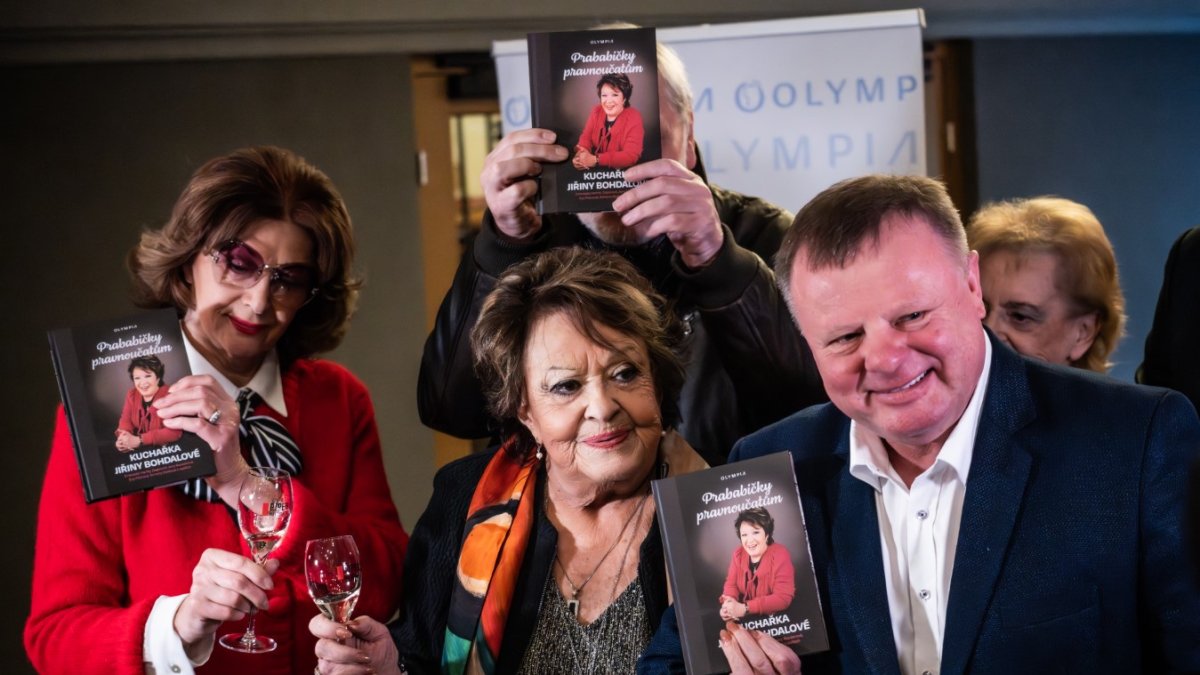 Křest nové kuchařky Jiřiny Bohdalové