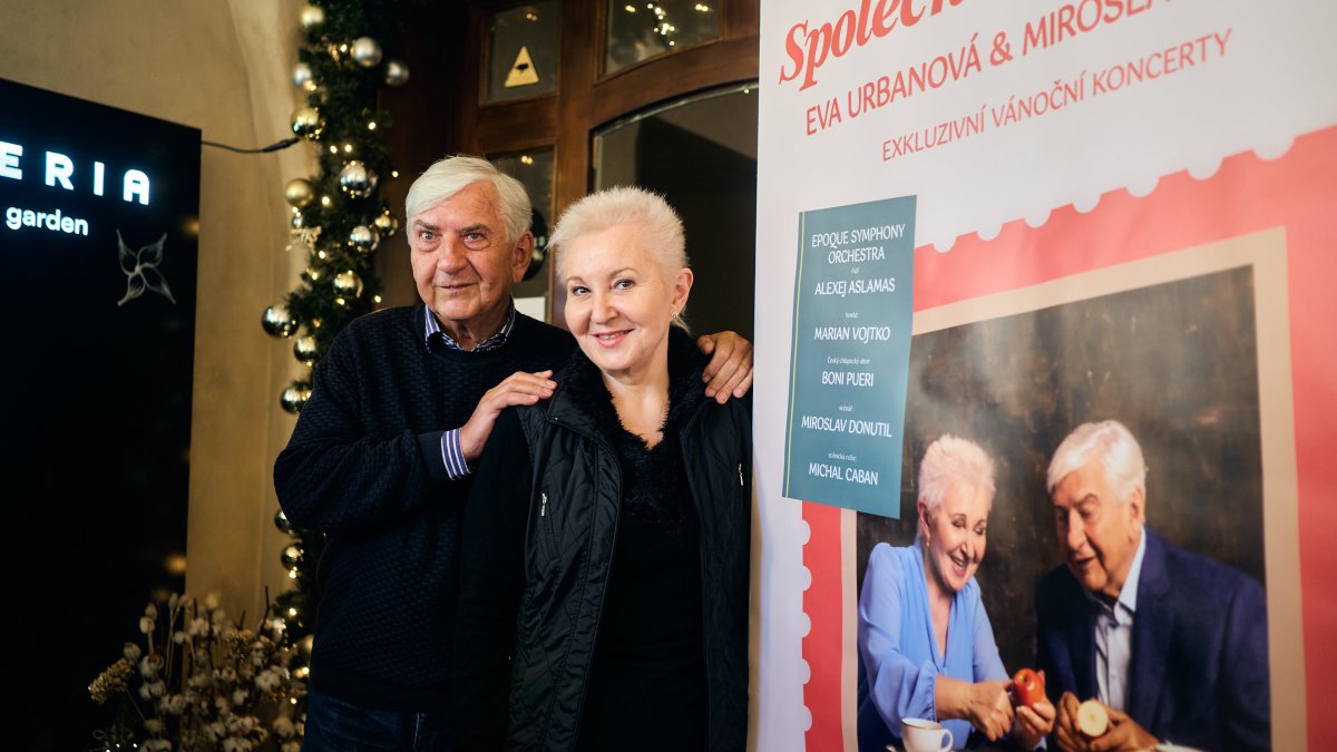 Eva Urbanová a Miroslav Donutil se chystají na společné vánoční koncerty.