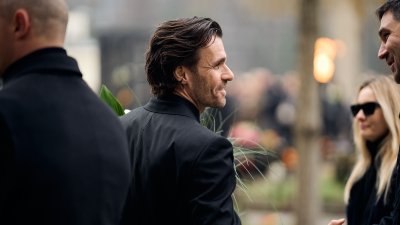 Leoš Mareš na posledním rozloučení s Patrikem Hezuckým. 