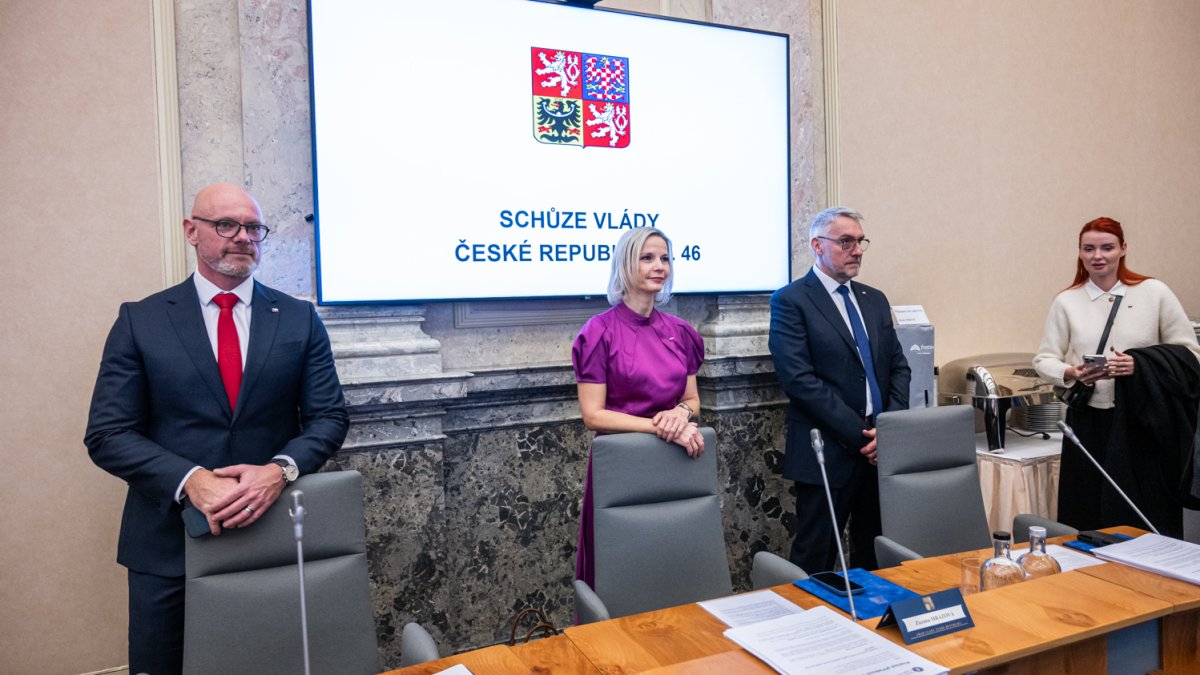 Nová Babišova vláda poprvé zasedala. (15.12.2025)