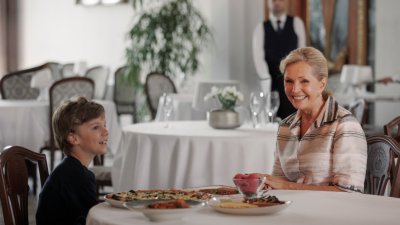 Helena Vondráčková nazpívala duet s nejmladším interpretem své kariéry.