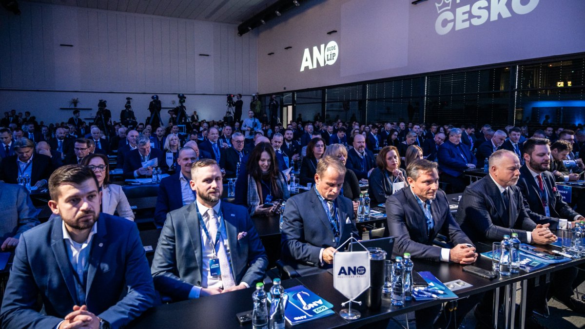 ANO si na sněmu volí vedení. (24.1.2026)