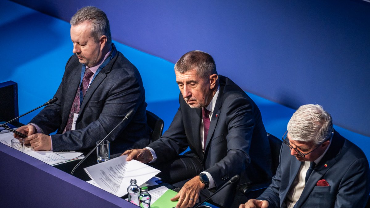 ANO si na sněmu volí vedení. (24.1.2026)