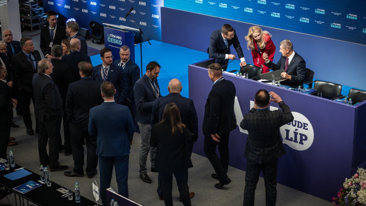 ANO si na sněmu volí vedení. (24.1.2026)