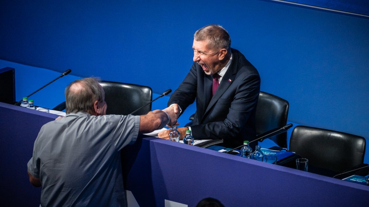 ANO si na sněmu volí vedení. (24.1.2026)