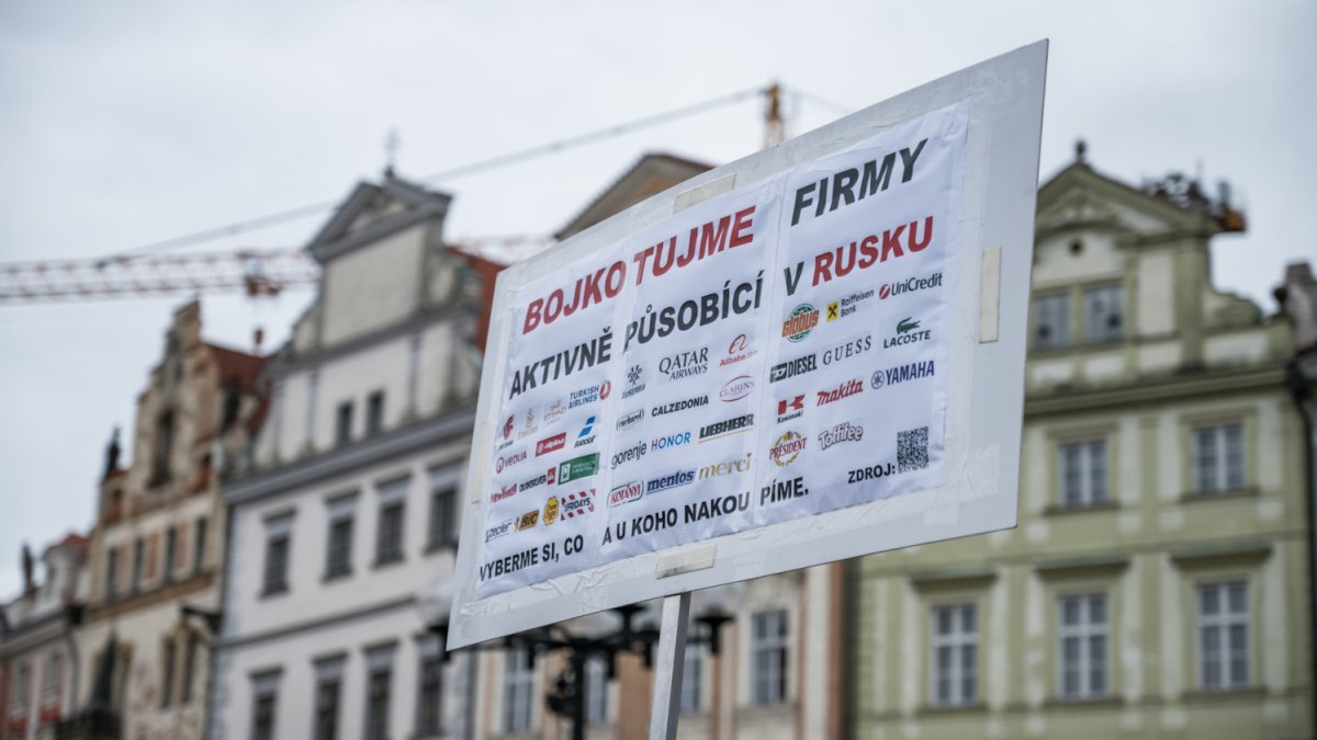 Na Staroměstském náměstí se koná demonstrace na podporu Ukrajiny. (21.2.2026)