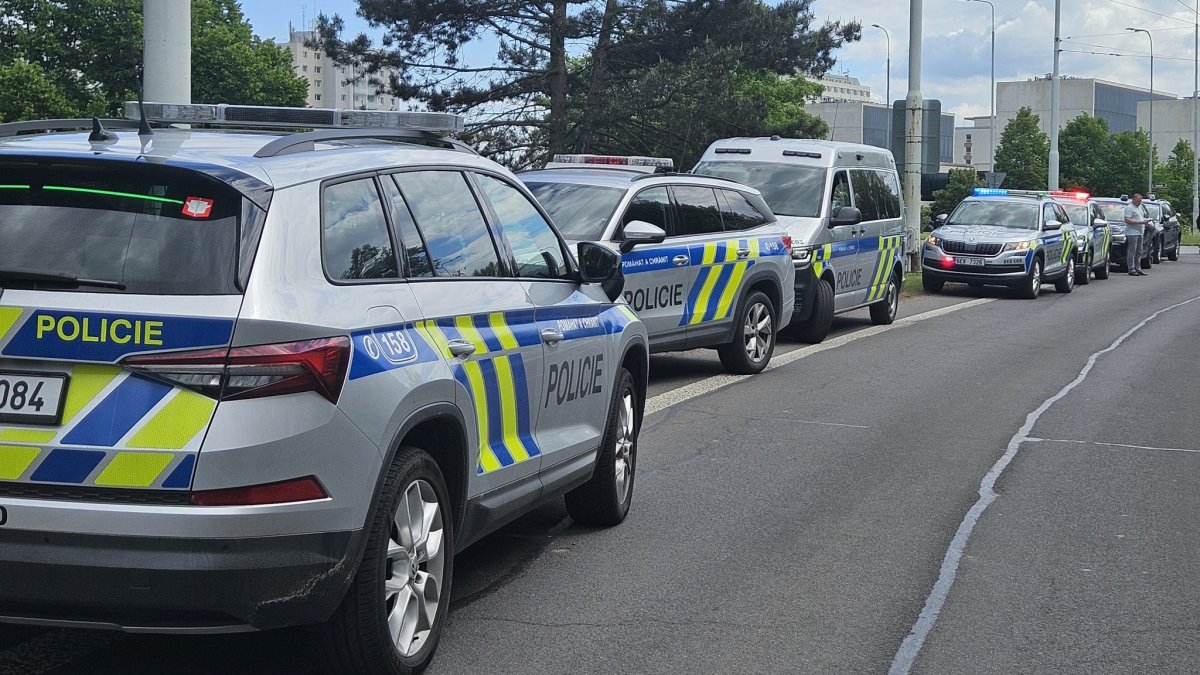 Policie zasahuje ve škole v Pardubicích. (21.5.2026)